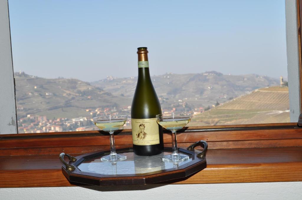 Agriturismo Ai Piacentini Santo Stefano Belbo Eksteriør billede